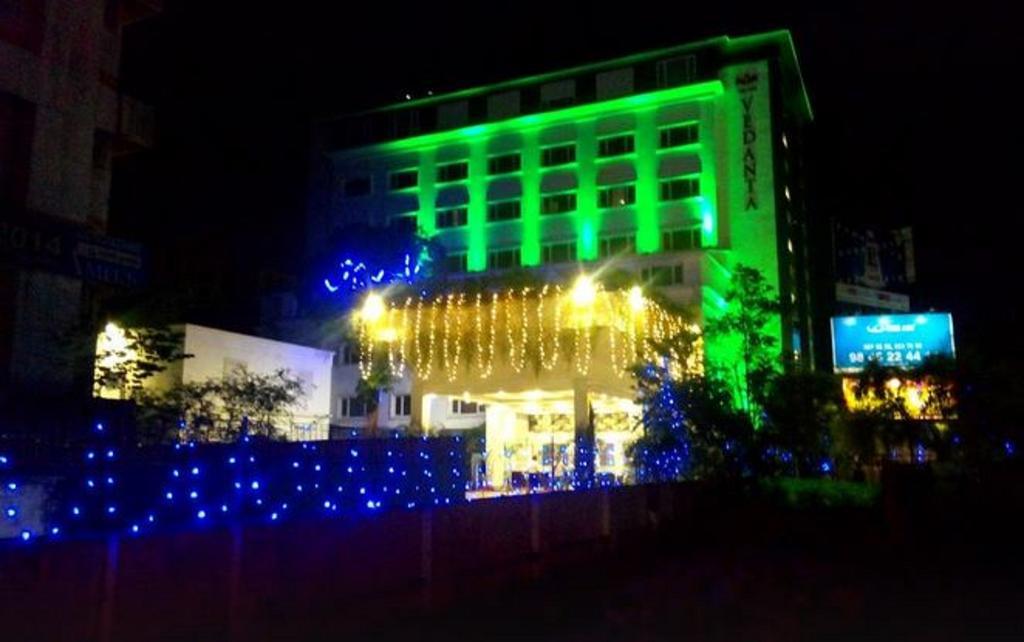 The Pgs Vedanta Kochi Exterior foto