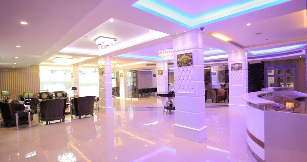 The Pgs Vedanta Kochi Exterior foto